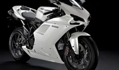 مفاجأة.. التحكم في الدراجة النارية أصبح بصوتك