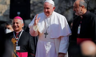 البابا فرنسيس من الموصل : لا للإرهاب واستغلال الدين