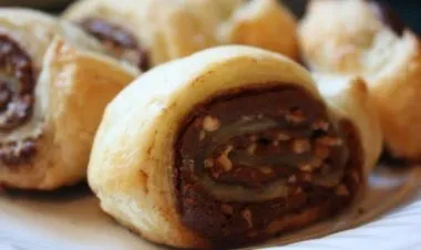 معجنات بالنوتيلا