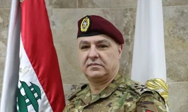 قائد الجيش اللبناني يقرّع السياسيين