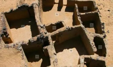 مصر تعلن اكتشاف مبان أثرية تعود إلى القرن الرابع الميلادي