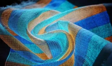 باحثون يطورون قماشا إلكترونيا ذكيا قابلا للتفاعل مع الأجهزة