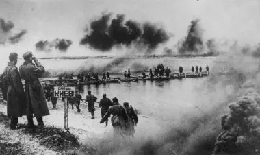 معركة قتل بها 700 ألف في 3 أشهر وكادت تقلب الحرب العالمية