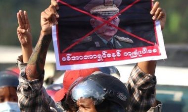 رئيس إندونيسيا يدعو قمة آسيان إلى مناقشة إنقلاب ميانمار