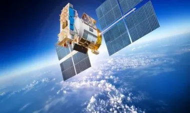 السعودية تطلق اليوم قمرين صناعيين