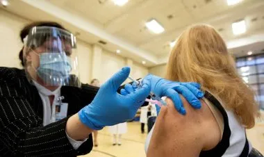 الصحة العالمية: شخص واحد من كل مليون قد يعاني من مضاعفات لقاحات كورونا