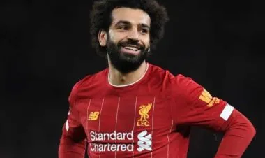 محمد صلاح يقود التشكيل المتوقع للفراعنة أمام كينيا