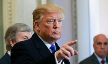 ترامب يهاجم بايدن في أول ظهور له بعد مغادرته البيت الأبيض