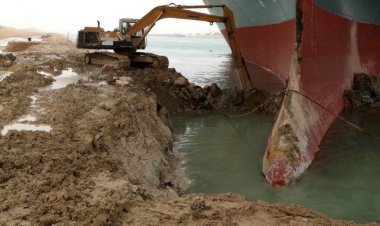 أنقرة مستعدة لتقديم المساعدة على خلفية حادثة جنوح سفينة في قناة السويس