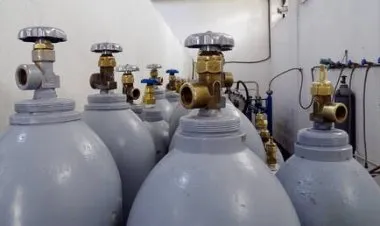 لبنان: سفينة أوكسجين  تصل إلى مرفأ طرابلس قادمة من سوريا