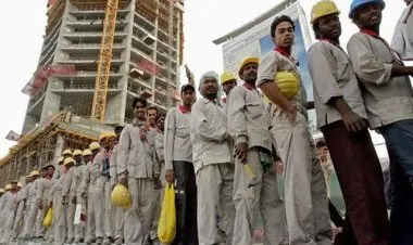 السعودية: منع الإعلانات التي تتضمن مفردات تمس بكرامة العمالة الوافدة والعمالة المنزلية