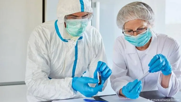 الصحة العالمية تحذر من احتمال وقوع موجتين ثالثة ورابعة لجائحة كورونا