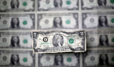 الخارجية الروسية: السياسة الأمريكية تقوض الثقة في الدولار