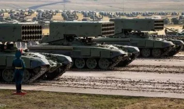 روسيا تعيد قواتها إلى قواعدها بعد حشد ضخم بالقرب من الحدود الأوكرانية