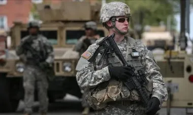 قائد القيادة المركزية الأمريكية: باقون في العراق