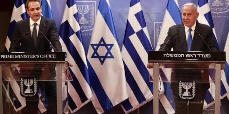 اليونان وإسرائيل توقعان أكبر صفقة تسلح بينهما
