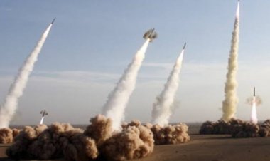 غزة .... رايتنا العالية والغالية والدامية  ....