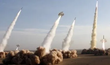 غزة .... رايتنا العالية والغالية والدامية  ....