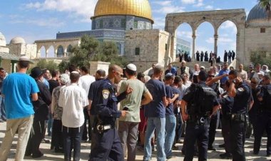بعد تهديدات المقاومة.. الاحتلال يلغي مسيرة الأعلام في القدس للمرة الثانية