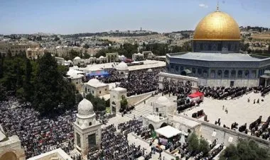 حماش تحذر الاحتلال من مغبة تنظيمه مسيرة الأعلام في القدس