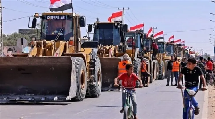 انزعاج إسرائيلي من قرار السلطات المصرية إدخال مواد البناء إلى قطاع غزة