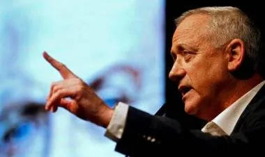 غانتس: إسرائيل مستعدة للعمل لدى الجهات الدولية لمساعدة لبنان في الخروج من أزمته