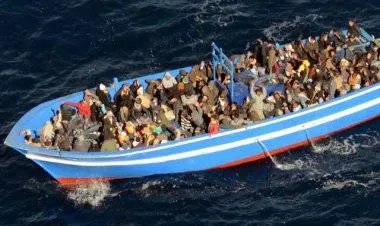 غرق قارب مهاجرين قبالة تونس