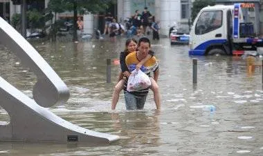 الصين تشهد أمطارا لم تعرف مثيلا لها منذ 1000 عام