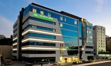 وفيات جراء انقطاع التيار الكهربائي في مستشفى الجاردنز بعمان