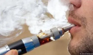 تحذير أممي من السجائر الإلكترونية.. الأطفال في خطر