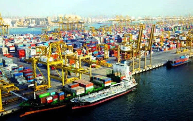 السعودية تعدل قواعد الاستيراد من دول الخليج مع تصاعد الخلافات مع الإمارات