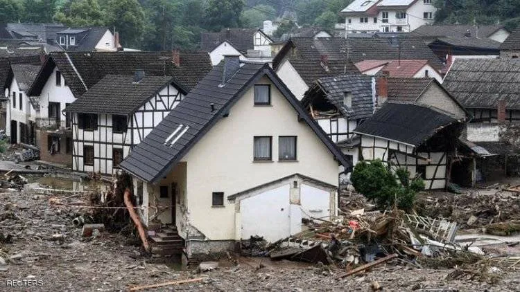 فيضانات مدمرة تجتاح أوروبا وتقتل العشرات وفقدان المئات..