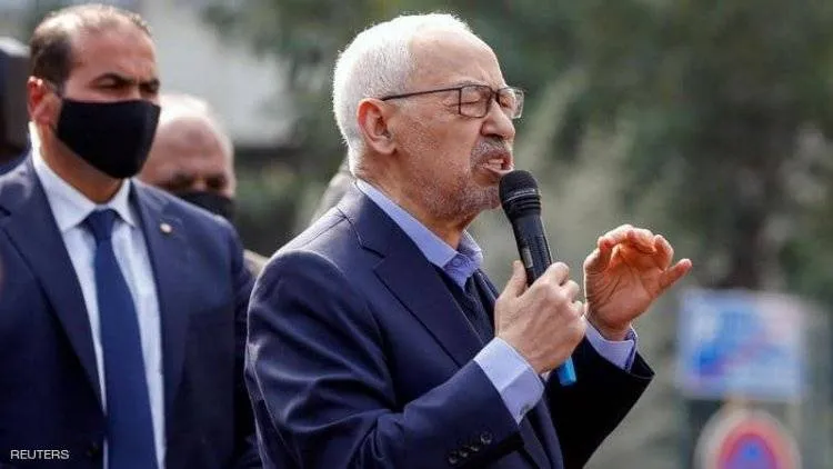 الغنوشي يعتصم أمام البرلمان التونسي