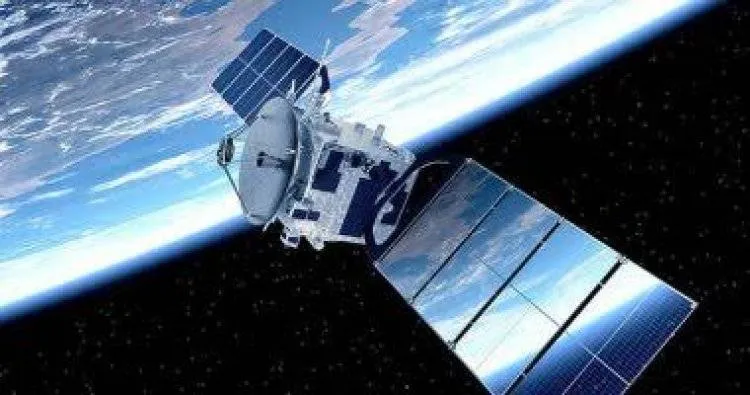 بريطانيا تتهم روسيا والصين بممارسة نشاطات خطيرة في الفضاء