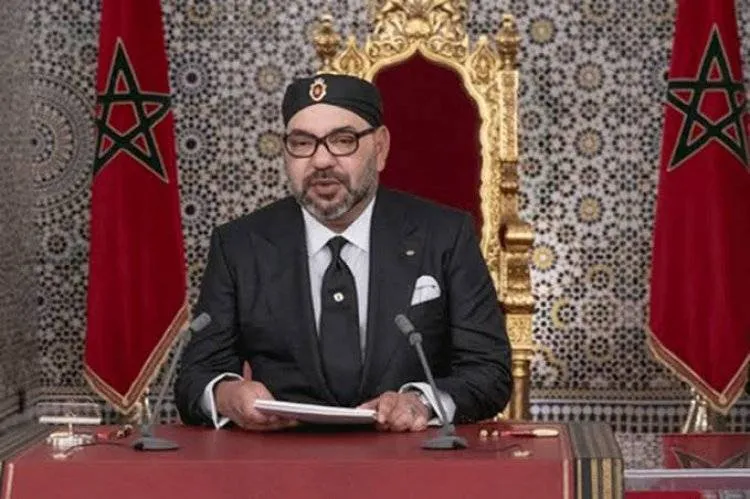 دعا العاهل المغربي محمد السادس الجزائر إلى العمل دون شروط على حل الخلافات التاريخية وإعادة فتح الحدود بين البلدين