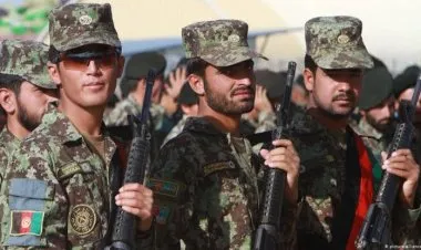 نواب كويتيون يرفضون استضافة الكويت للمترجمين الأفغان الذين عملوا مع الجيش الأمريكي