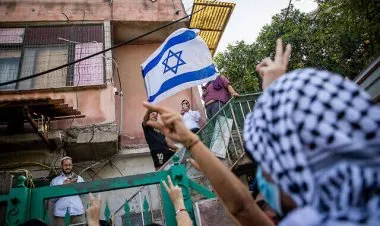 إلزام أهالي حي الشيخ جرّاح والمستوطنين بتقديم لوائح خطية بأسماء السكان