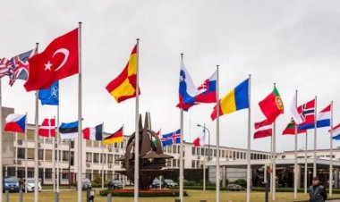 الناتو والاتحاد الأوروبي يدينان الهجوم على ناقلة النفط الإسرائيلية في بحر العرب