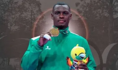 5 ملايين ريال سعودي لطارق حامدي، تكريماً لفوزه بالميدالية الفضية في أولمبياد طوكيو.