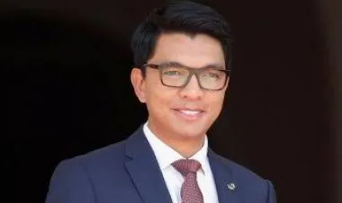 رئيس مدغشقر يتهم فرنسا بالتخطيط لاغتياله