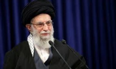 المرشد الأعلى الإيراني يمهل المسؤولين أسبوعا لاتخاذ إجراءات للسيطرة على تفشي وباء كورونا