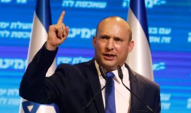 نفتالي بينيت.. سنرد على إطلاق الصاروخين من غزة في الزمان والمكان المناسبين