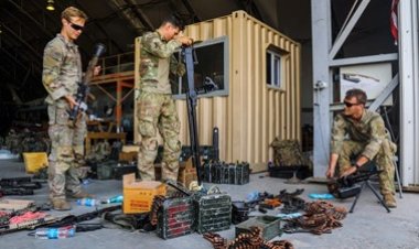 مقتل 12 عسكريا أميركيا بهجوم مطار كابل