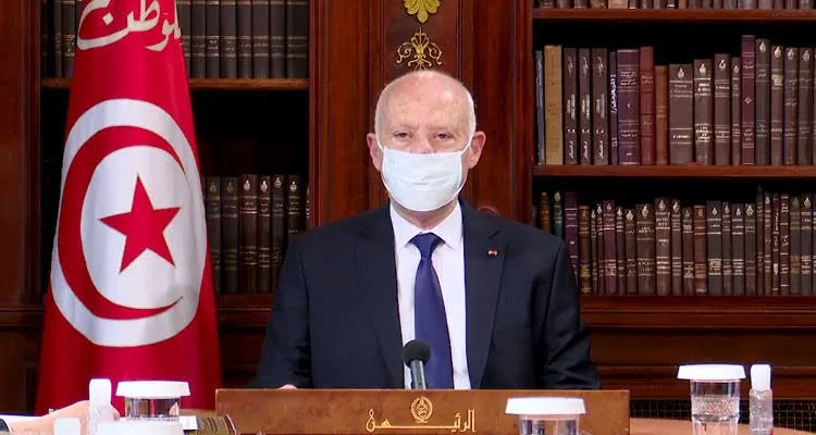 الرئاسة التونسية تعلن توفر 6 ملايين جرعة من لقاحات كورونا