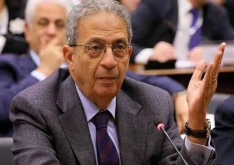 عمرو موسى يُقدم استقالته من رئاسة مجلس أمناء مؤسسة ياسر عرفات