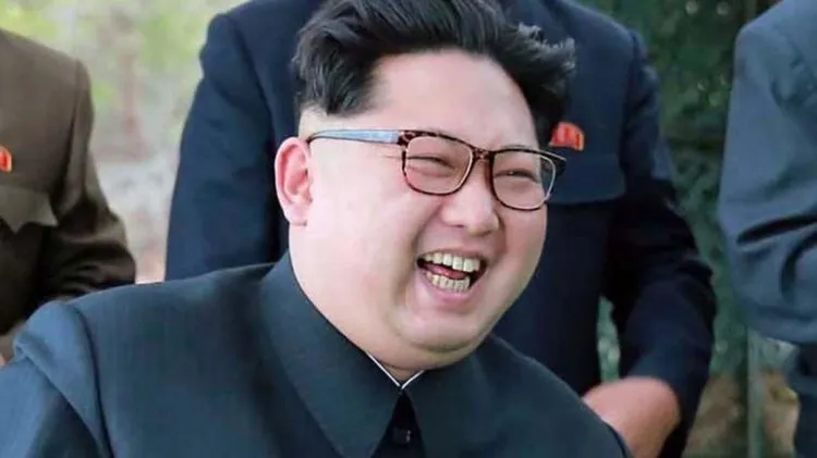 تقرير:شروط كوريا الشمالية لاستئناف المحادثات النووية، تشمل استيراد مشروبات وبدلات فاخرة