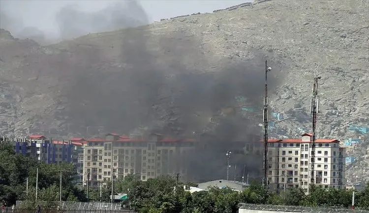 قتلى وجرحى بانفجار كبير في محيط مطار كابل بينهم عسكريون أمريكيون