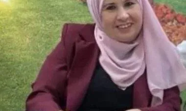 شاكر فريد حسن يحاور القاصة والروائية الفلسطينية إسراء عبوشي