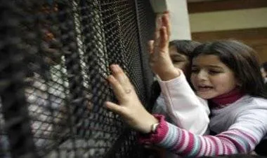 سلطات الاحتلال تسمح بزيارة العائلات للأسرى بدءا من الأحد المقبل