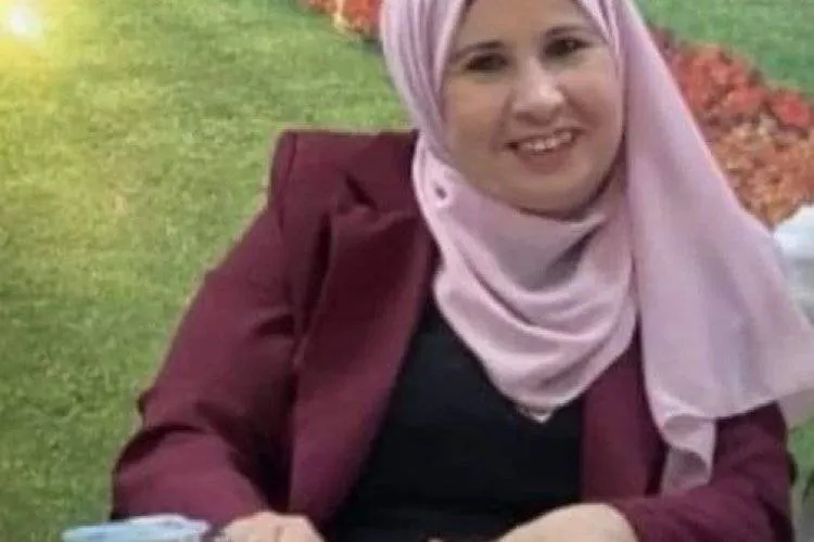 شاكر فريد حسن يحاور القاصة والروائية الفلسطينية إسراء عبوشي